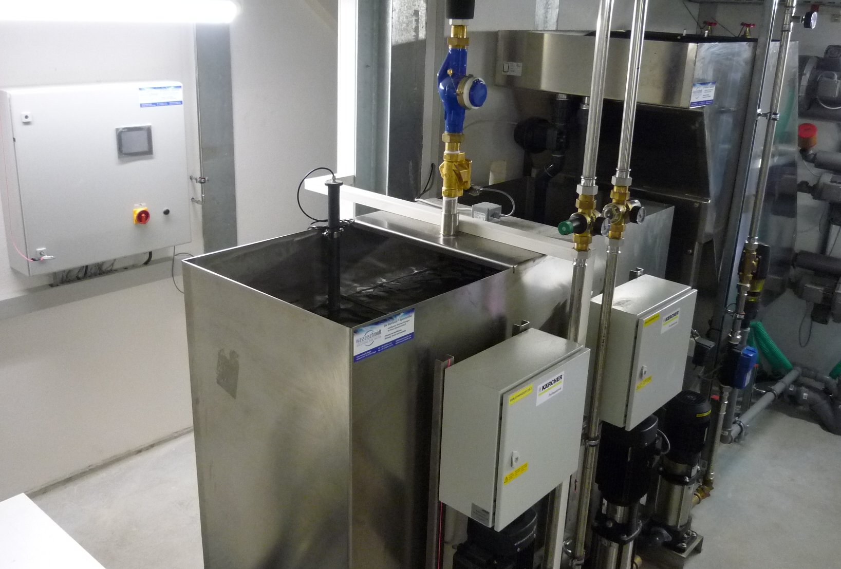 BioClassic System mit 10m³/h an einem LKW Waschpark mit zwei Waschanlagen